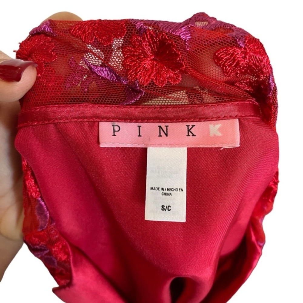 Victoria’s Secret Red Satin Pajama Set With Floral Lace Trim - Picture 9 of 9